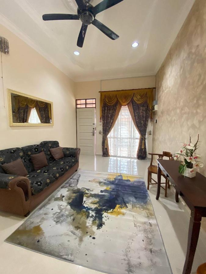Homestay Affan03 Gong Badak Dekat Unisza & 500 Meter Dari Pantai * Kampong Tanjong Gelam